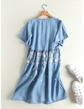 Denim Embroidery Short Sleeve V-neck Casual Dresses